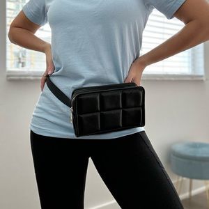 Amanda Uprichard Fanny Black Bag One Size Fits All Belt Bag